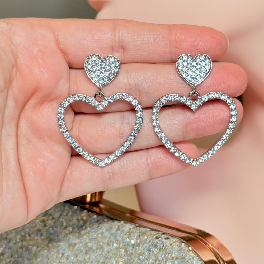Gold Heart Earrings - Picture 5 of 9